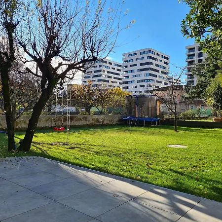Renovierte Im Zentrum Von דירה לוקרנו