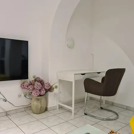 Appartement Renovierte Im Zentrum Von