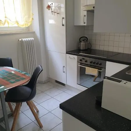 Renovierte Im Zentrum Von Locarno